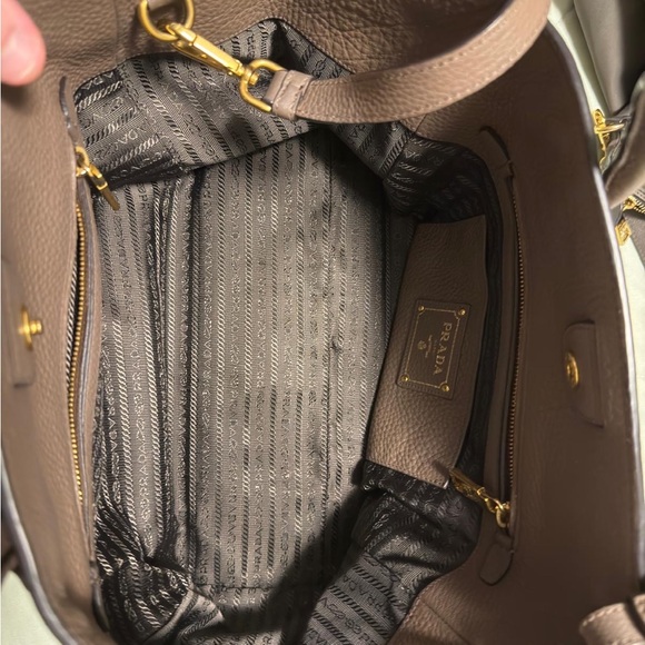 Prada Vit. Daino - Picture 10 of 12